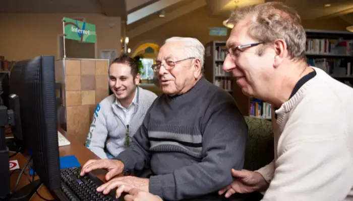 How to Help an Aging Adult Stay Socially Active